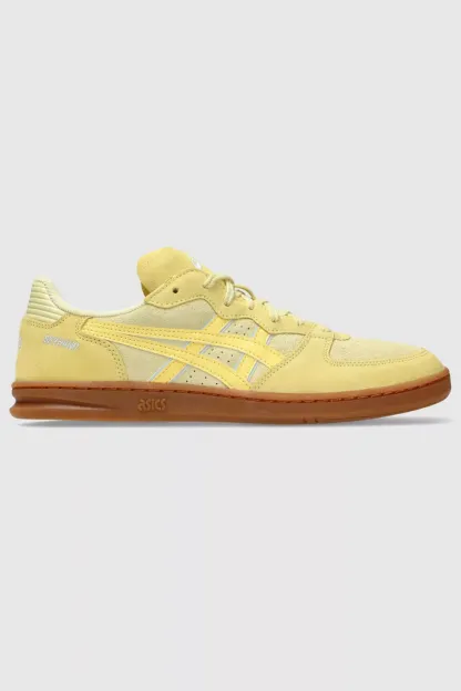 ASICS Skyhand OG Suede Sportstyle Sneakers - Wheat Yellow/Sunlight