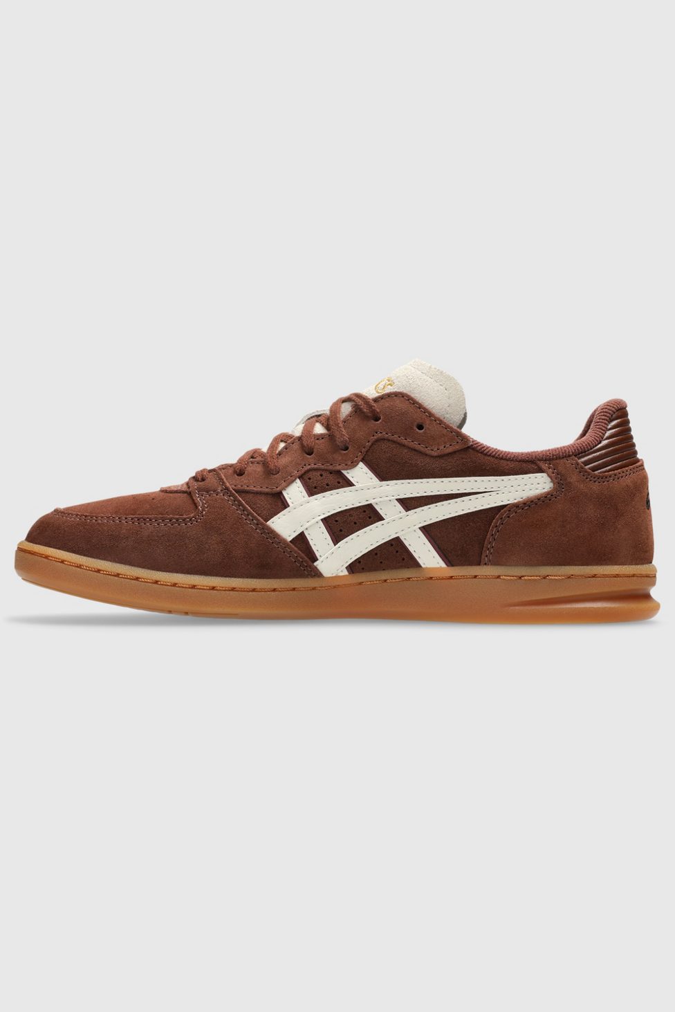 ASICS Skyhand OG Suede Sportstyle Sneakers - Reddish Brown/Oatmeal