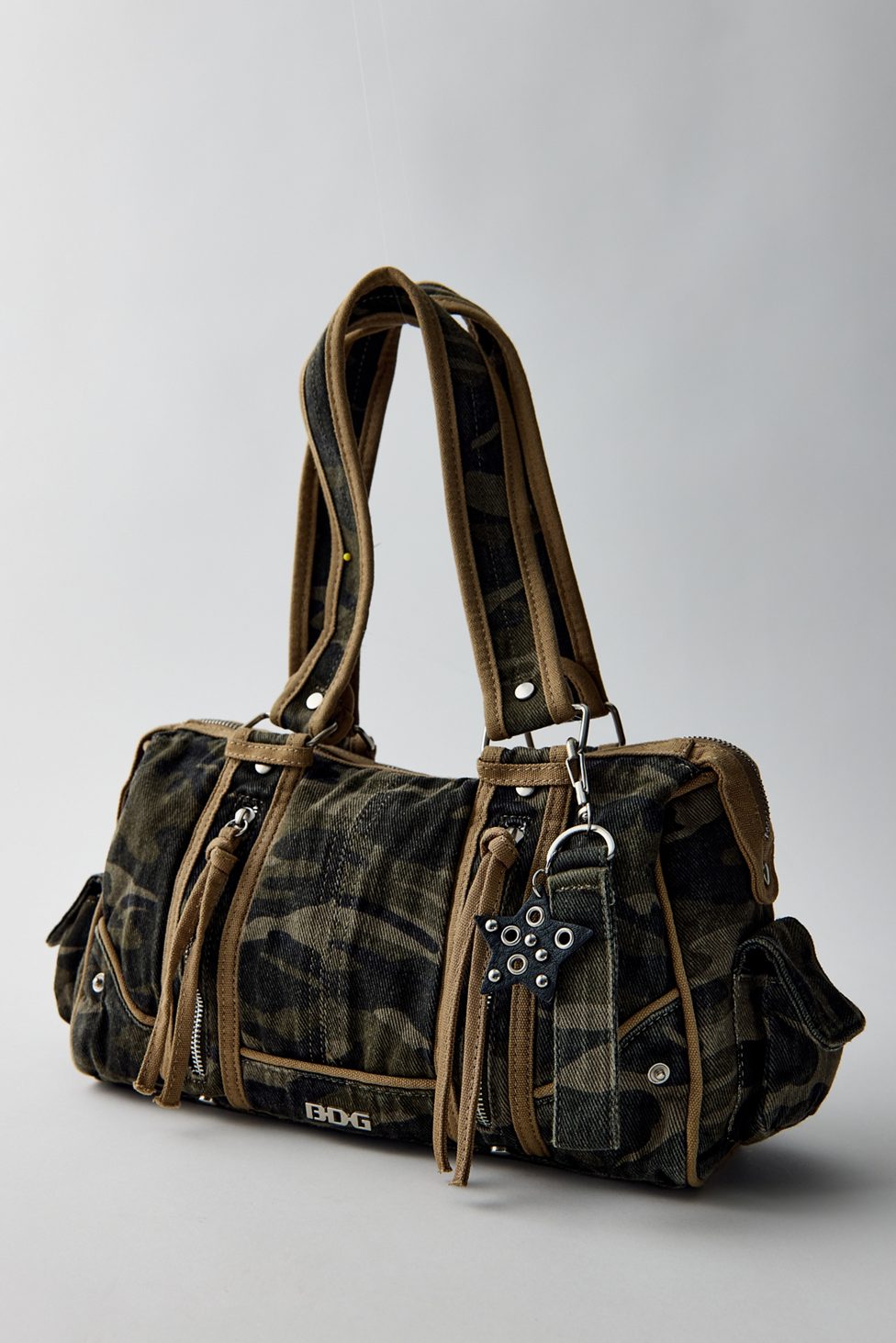 BDG Mixed Medium Charm Shoulder Bag - Camo
