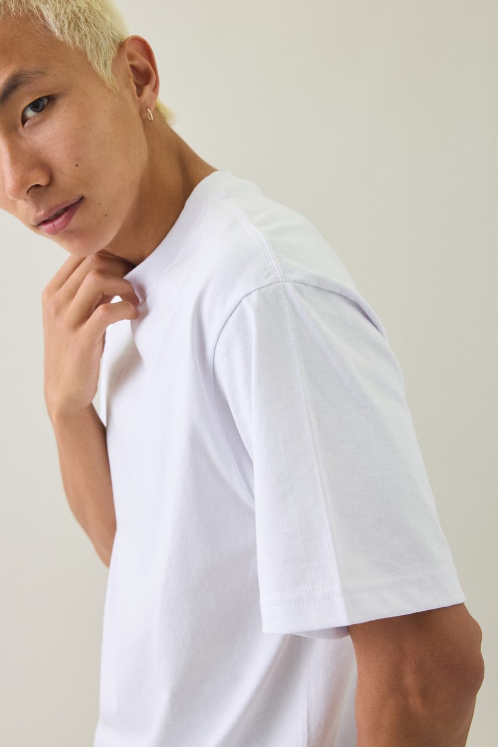 Shaka Wear 7.5oz Heavyweight Cropped Tee - White