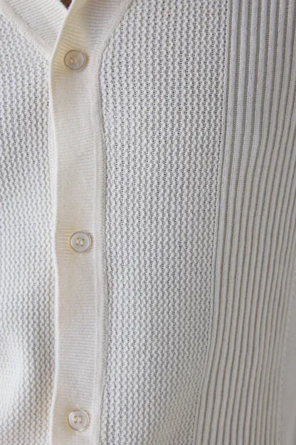 UO Catamaran Camp Collar Short Sleeve Sweater - Ivory