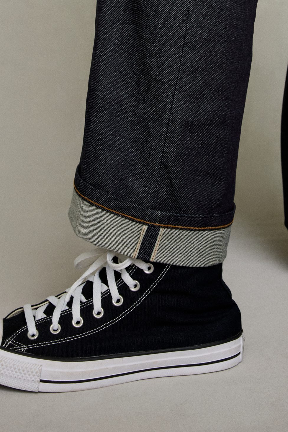 BDG Relaxed Straight Fit Premium Selvedge Jeans - Vintage Denim Dark