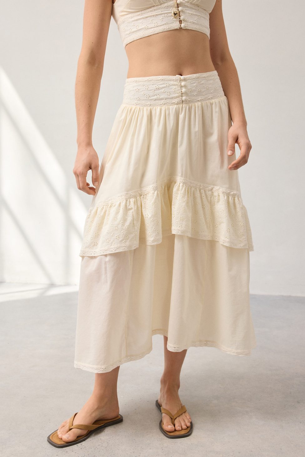Kimchi Blue Seaside Splash Ruffle Lace Trim Midi Skirt 2-Piece Set - Ivory