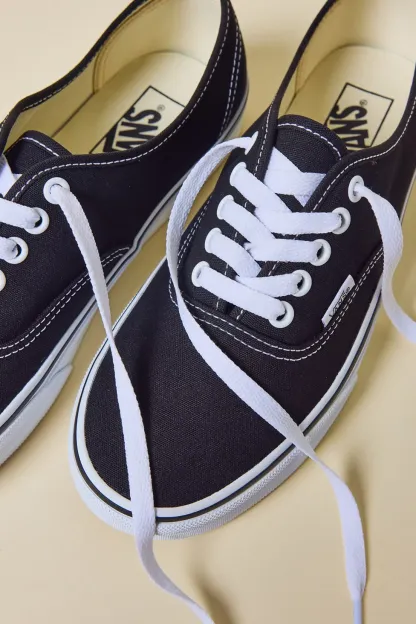 Vans Authentic Sneakers - Black