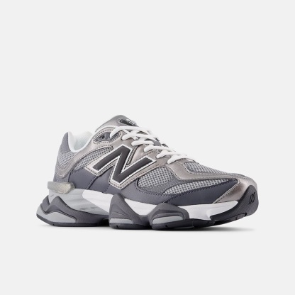 9060 Magnet with faded black