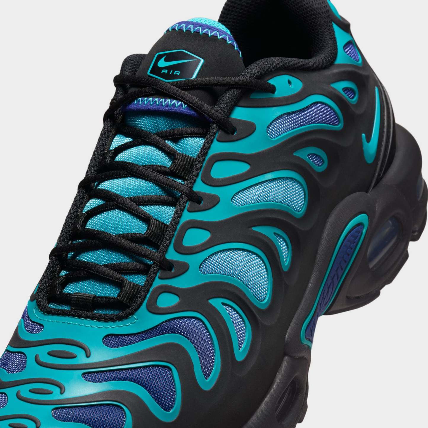 nithtke Air Max Plus Drift Black / Persian Violet - Dusty Cactus