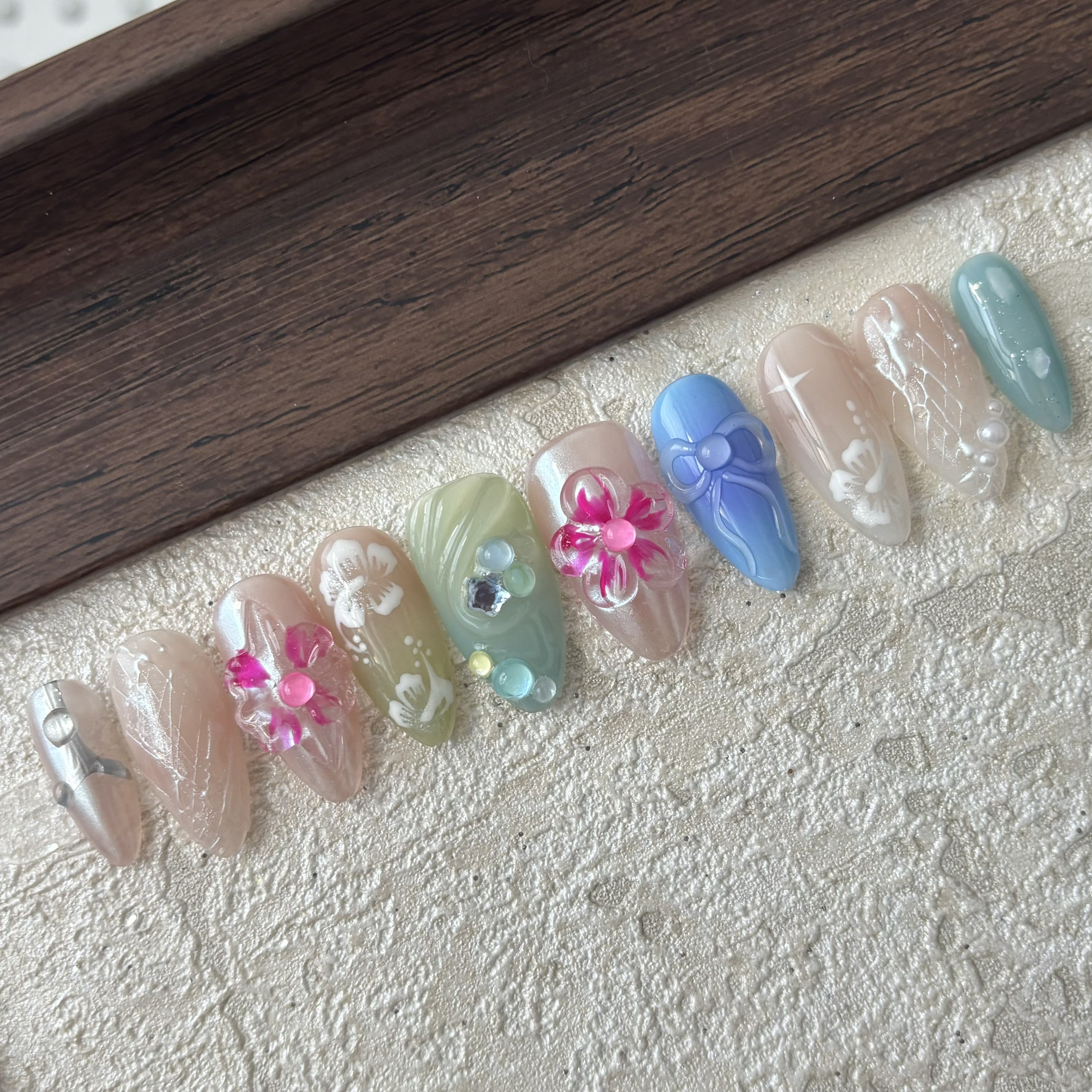 SPRING DAY-3D FLOWER TEN PIECES OF HANDCRAFTED PRESS ON NAIL, Creative Style