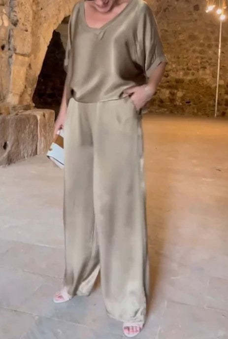 VIRGINIA™ | Elegant Satin Jumpsuit