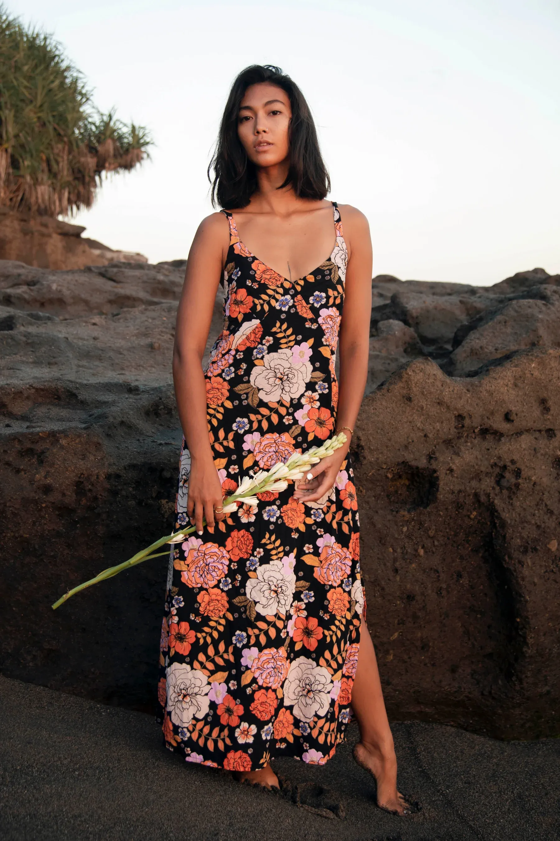 Gardenia Black Midi Dress
