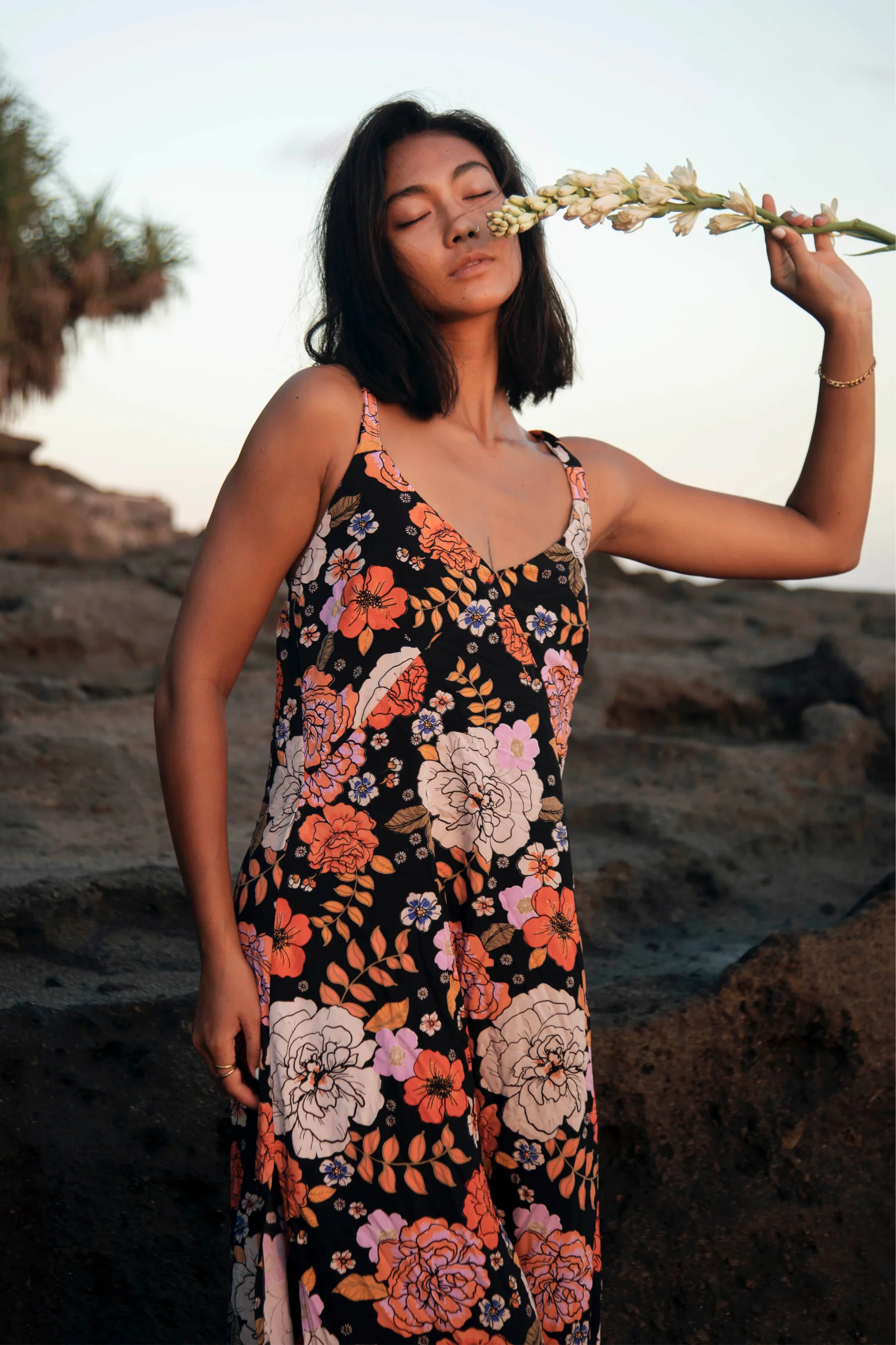 Gardenia Black Midi Dress