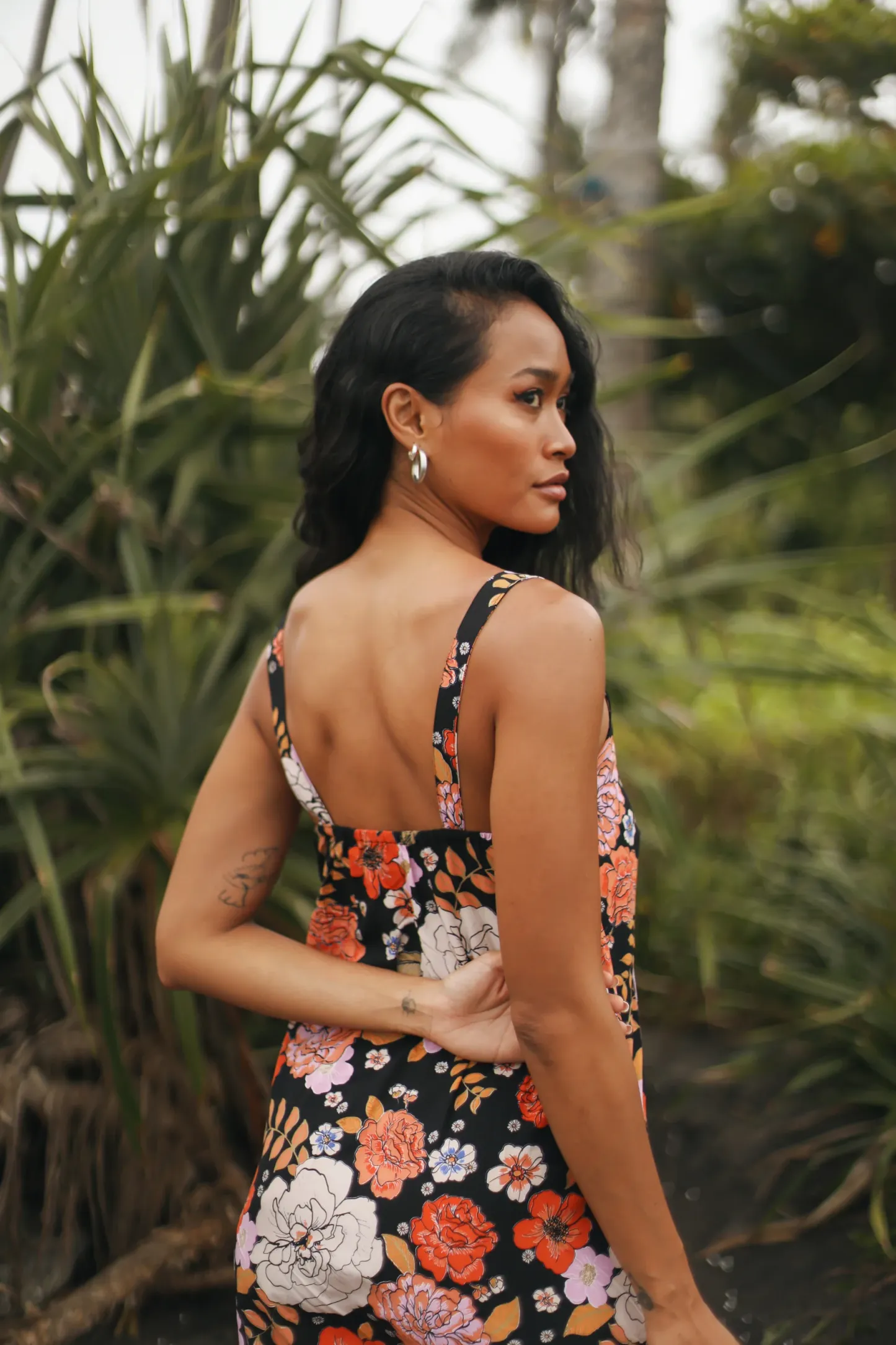 Gardenia Black Midi Dress