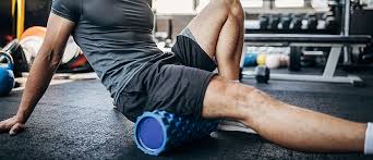 https://www.sanfordsports.com/-/media/sports/images/blog/hero-images/adult-male-using-foam-roller.jpg