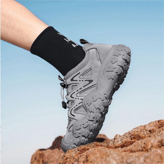 【🎁Dnešní 50% sleva - nenechte si ji ujít】Ergonomický design - nové outdoorové protiskluzové pánské turistické boty z roku 2025👞