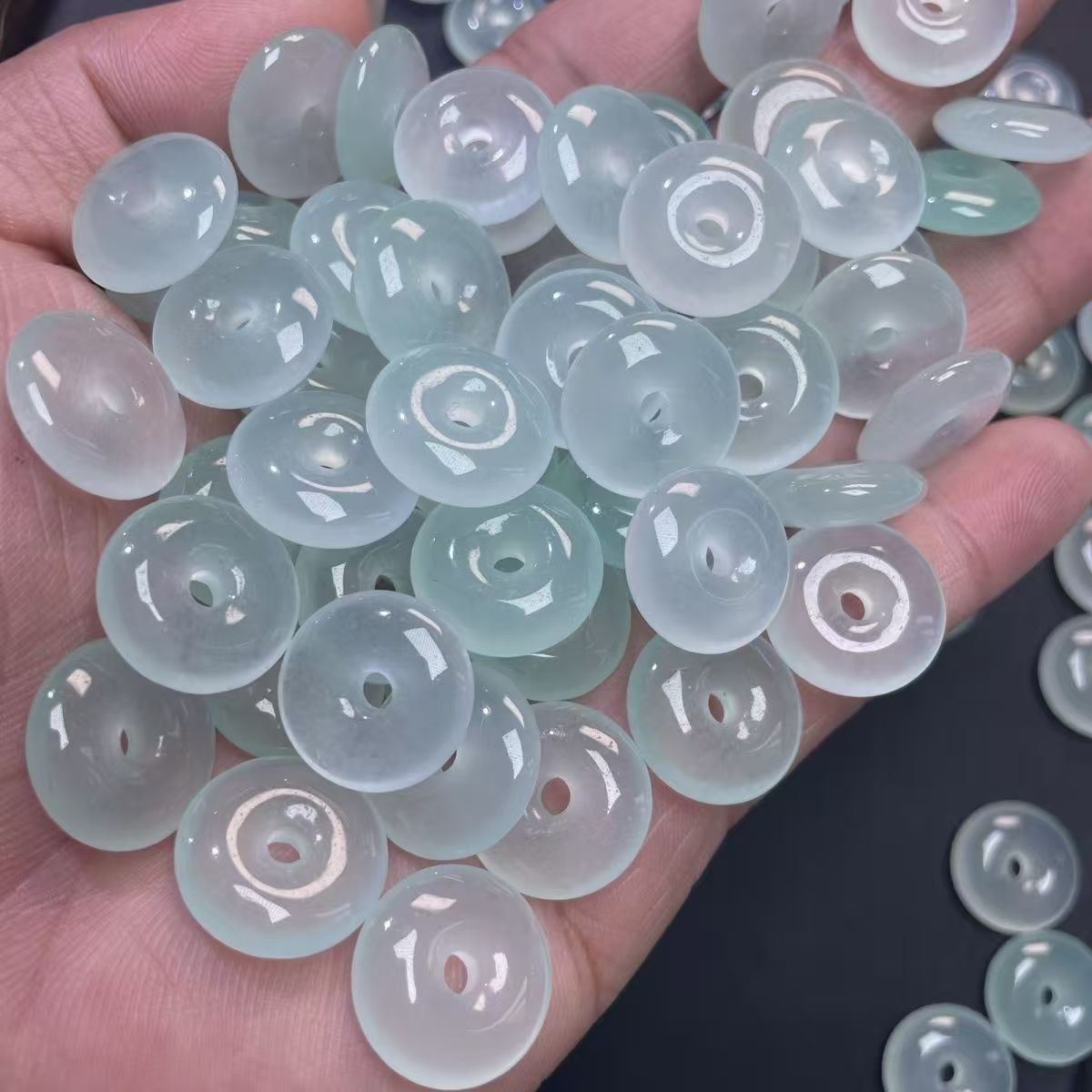 Natural Stone Mini Handbag Pendant, Agate Crystal Bag Charm for Necklace, DIY Jewelry Making or Decorative Display