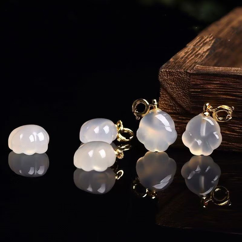 Natural White Agate Cat Paw Charm Pendant, Hand Carved Chalcedony DIY Jewelry Making Accessory, Cute Animal Paw Gemstone Pendant