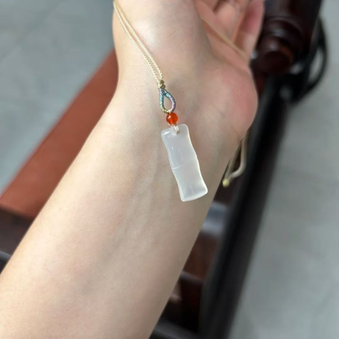 Natural Icy Chalcedony Bamboo Pendant Necklace Carved Agate Cylinder Charm Clavicle Chain Jewelry Accessory