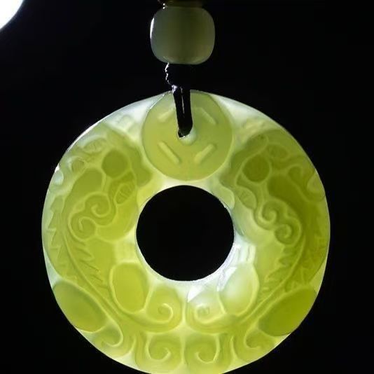 Double Pixiu Jade Peace Buckle Pendant Carved Green Gemstone Couple Necklace Circular Amulet Charm26022103