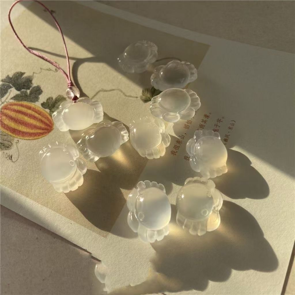 Natural Chalcedony Crab Pendant Cute Gemstone Charm DIY Bracelet Jewelry Supply26022109