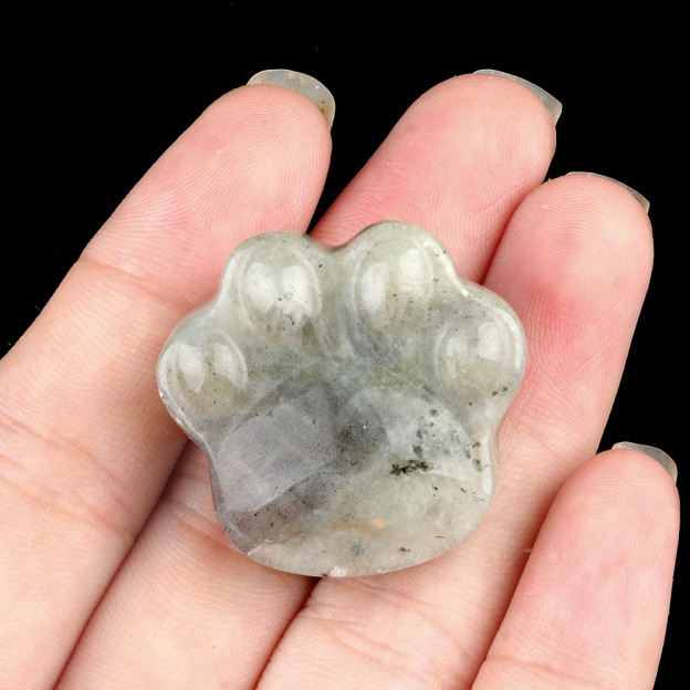 Natural Crystal Paw Figurine, Carved Cat Paw Bear Paw Stone Mini Desk Decor Gift, Polished Animal Palm Ornament and Cute Display Collectible