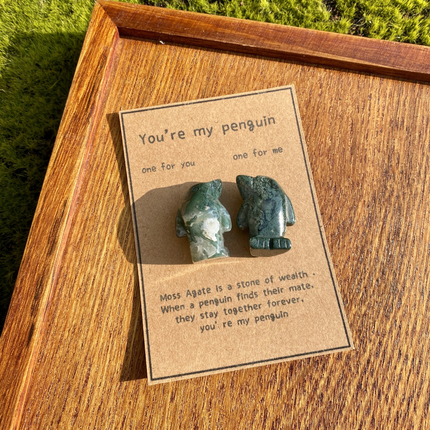 Crystal Rose Quartz Penguin Couple with Message Card, Hand-Carved Natural Gemstone Love Gift for Valentine’s Day, Anniversary, Wedding Keepsake