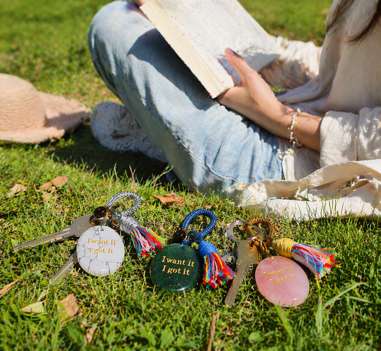 Natural Crystal Engraved Palm Stone Keychain, Oval Agate Worry Stone Bag Charm with Tassel for Car Hanging Decor, Mindful Gift and Everyday Accessory