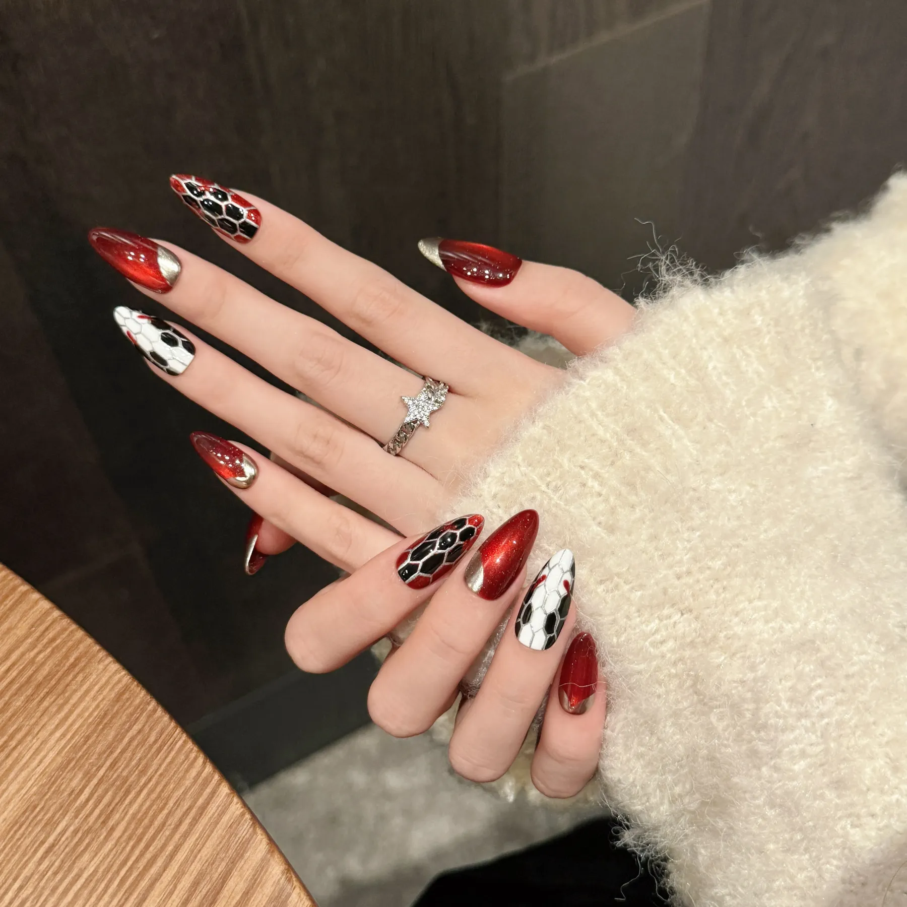 Handcrafted Enchanted Ten Pieces of Press-On Nails YH2412