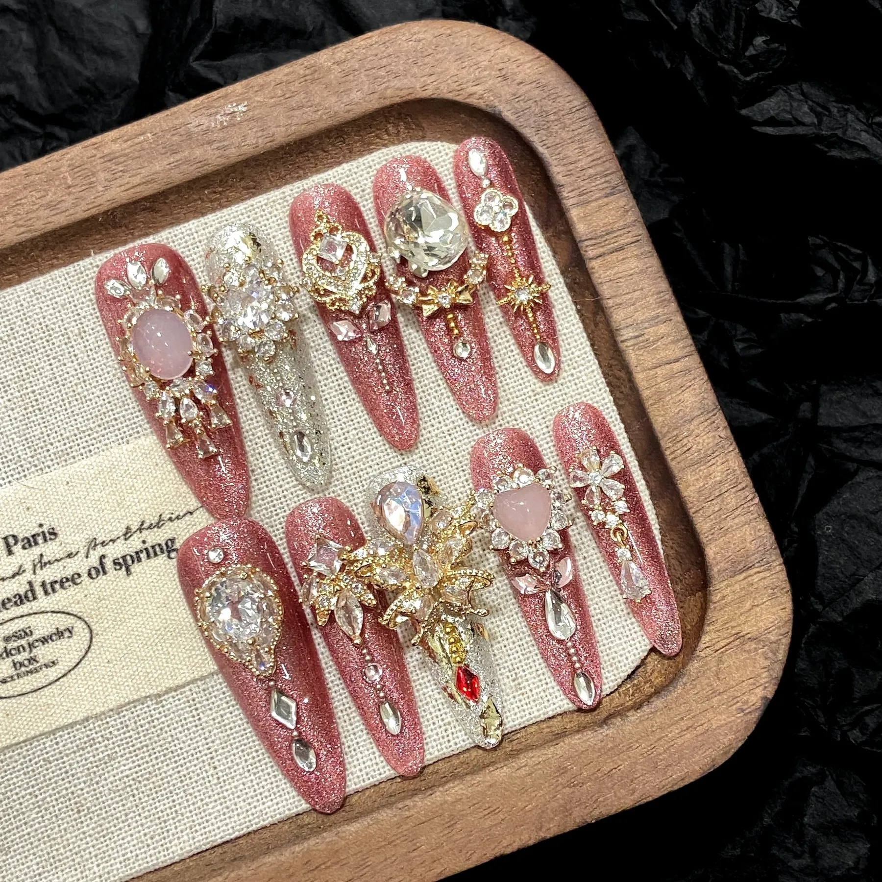 Handcrafted Enchanted Ten Pieces of Press-On Nails YHA1