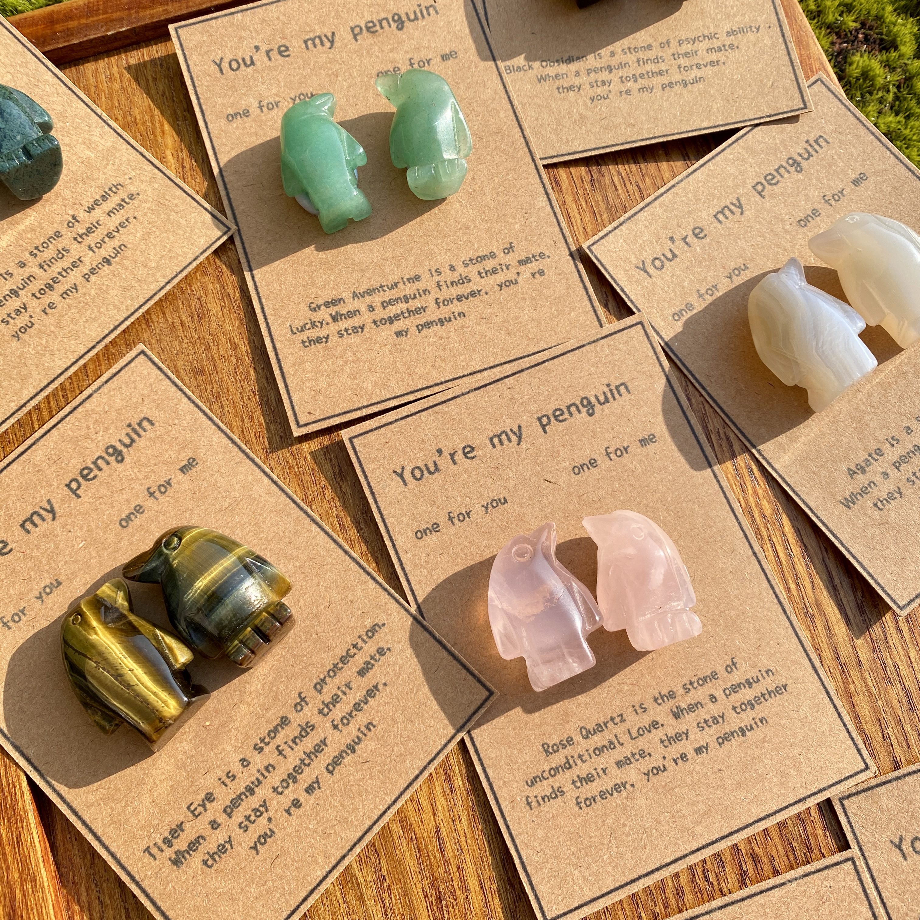 Crystal Rose Quartz Penguin Couple with Message Card, Hand-Carved Natural Gemstone Love Gift for Valentine’s Day, Anniversary, Wedding Keepsake