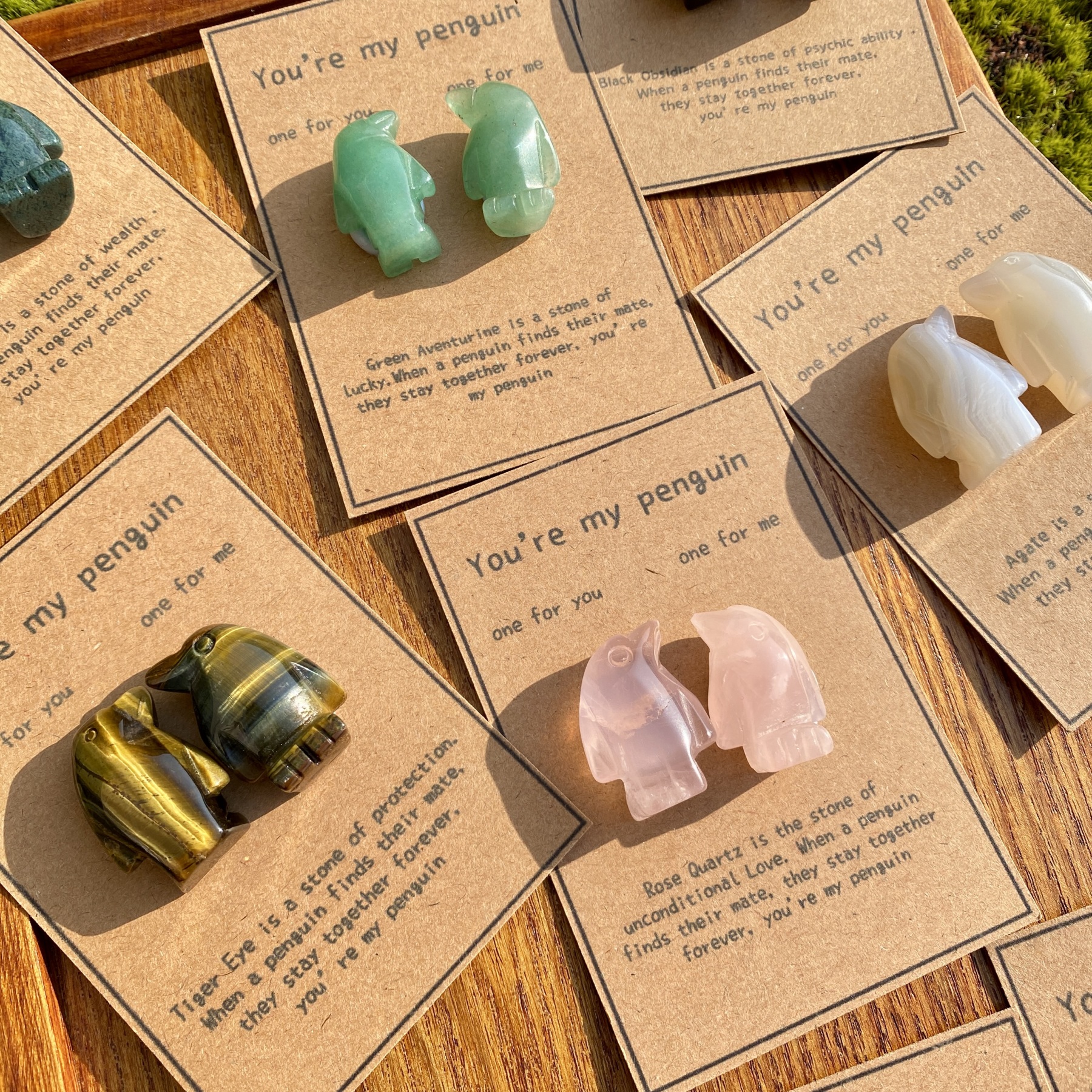 Crystal Rose Quartz Penguin Couple with Message Card, Hand-Carved Natural Gemstone Love Gift for Valentine’s Day, Anniversary, Wedding Keepsake