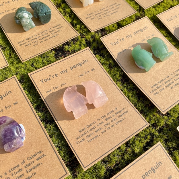 Crystal Rose Quartz Penguin Couple with Message Card, Hand-Carved Natural Gemstone Love Gift for Valentine’s Day, Anniversary, Wedding Keepsake