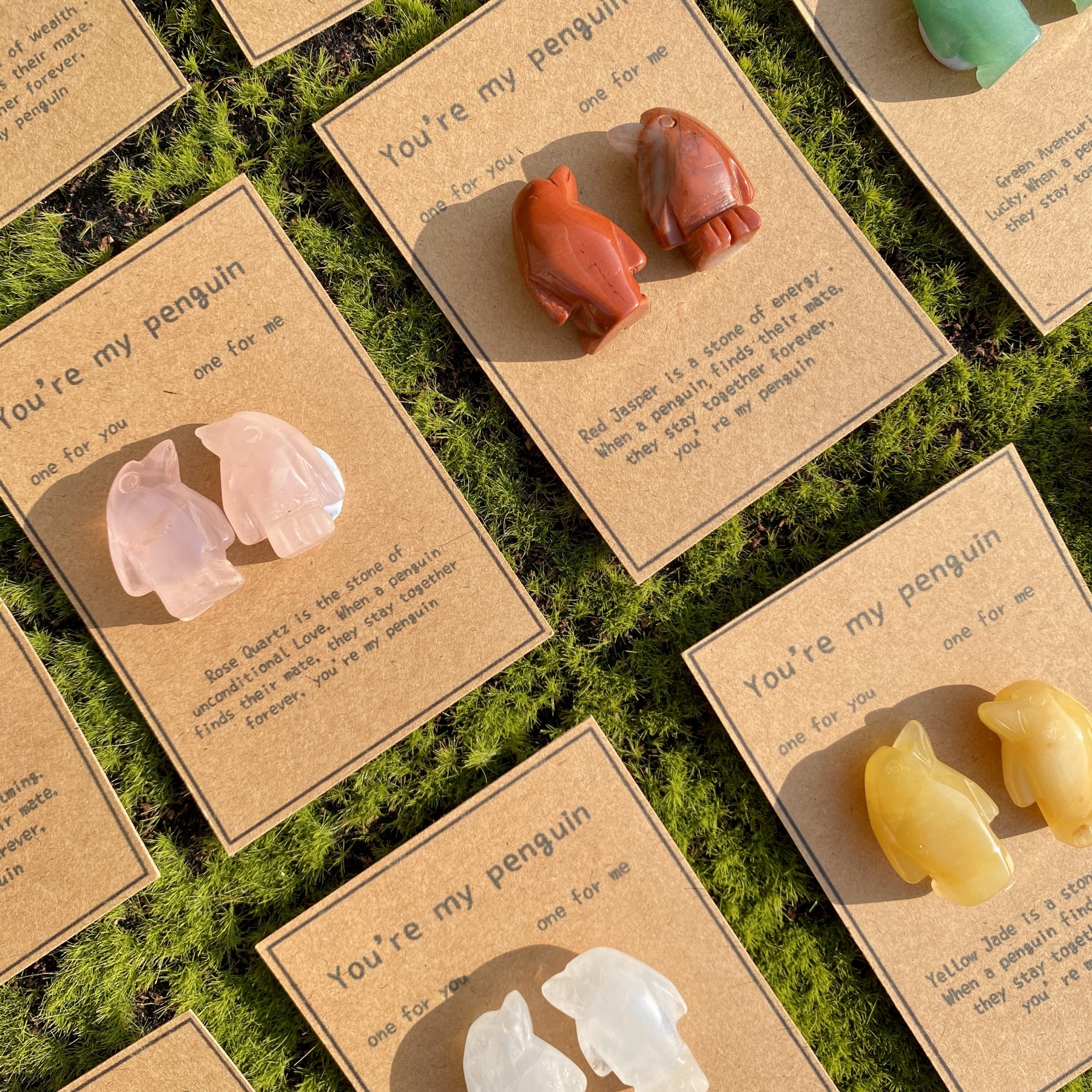 Crystal Rose Quartz Penguin Couple with Message Card, Hand-Carved Natural Gemstone Love Gift for Valentine’s Day, Anniversary, Wedding Keepsake