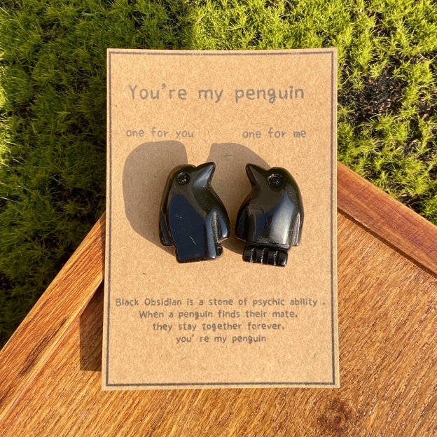 Crystal Rose Quartz Penguin Couple with Message Card, Hand-Carved Natural Gemstone Love Gift for Valentine’s Day, Anniversary, Wedding Keepsake