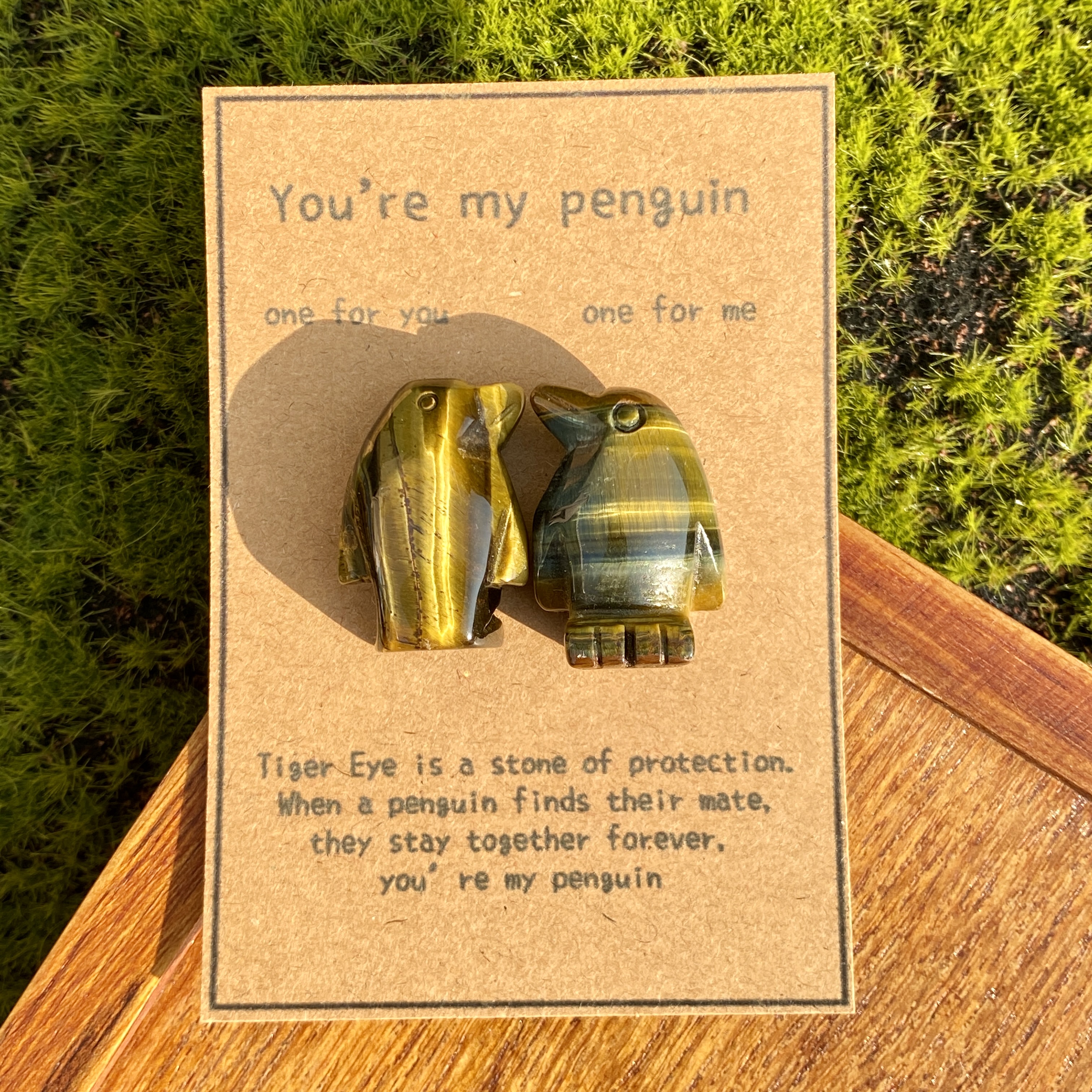 Crystal Rose Quartz Penguin Couple with Message Card, Hand-Carved Natural Gemstone Love Gift for Valentine’s Day, Anniversary, Wedding Keepsake