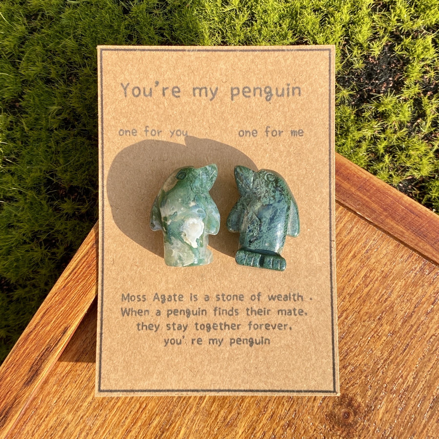 Crystal Rose Quartz Penguin Couple with Message Card, Hand-Carved Natural Gemstone Love Gift for Valentine’s Day, Anniversary, Wedding Keepsake