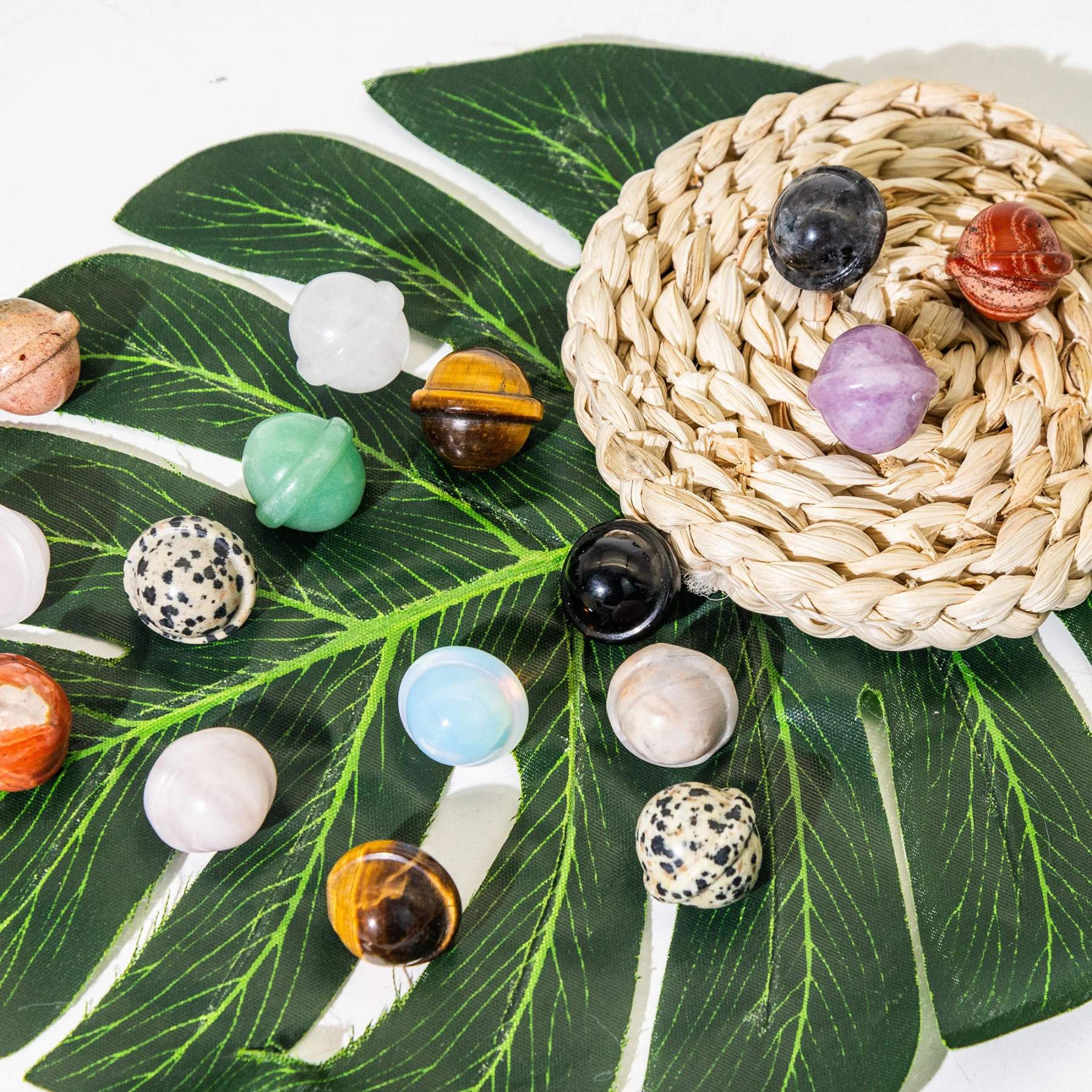 Natural Crystal Mini Planet 20mm Galaxy Carved Gemstone Decorative Ornament