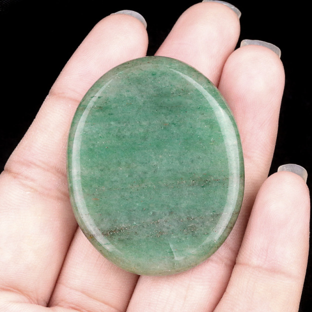 Natural Stone Oval Worry Thumb Stone Palm Relaxation Massage Pocket Stone Smooth Polished Oval Comfort Stone