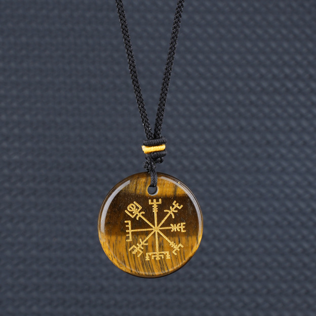 Viking Style Crystal Pendant Necklace Natural Agate Symbol with Round Shape