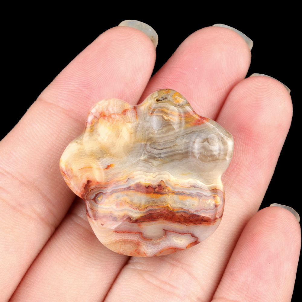 Natural Crystal Paw Figurine, Carved Cat Paw Bear Paw Stone Mini Desk Decor Gift, Polished Animal Palm Ornament and Cute Display Collectible
