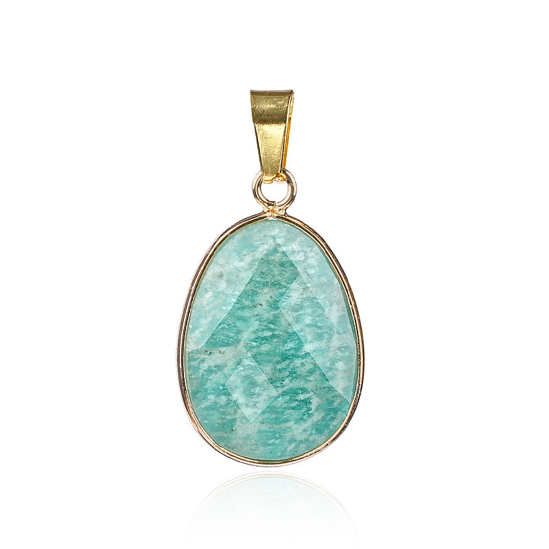 Elegant Oval-Shaped Crystal Pendant with Double Facet Copper Edge Necklace for Fashion