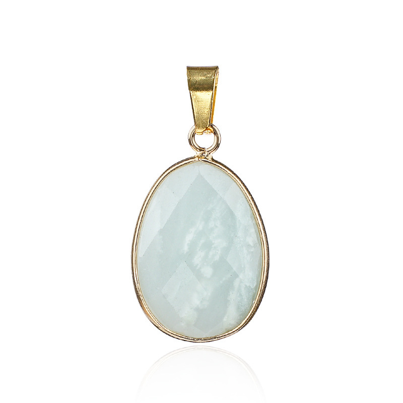Elegant Oval-Shaped Crystal Pendant with Double Facet Copper Edge Necklace for Fashion