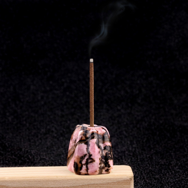 Natural Crystal Flower Incense Holder, Carved Agate Stone Stick Incense Base Mini Aromatherapy Holder Decorative Crystal Burner Ornament