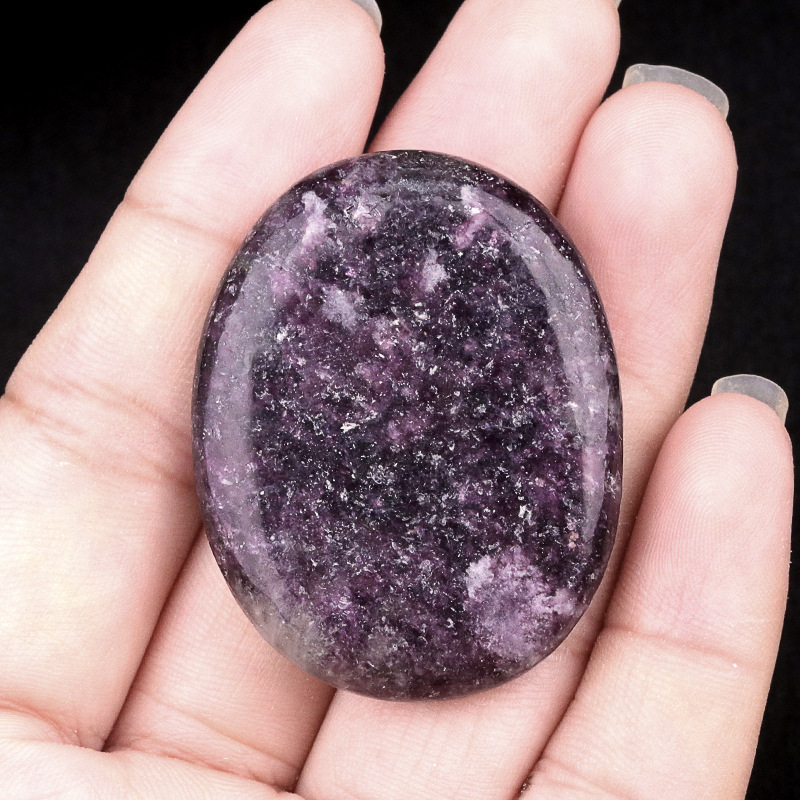 Natural Stone Oval Worry Thumb Stone Palm Relaxation Massage Pocket Stone Smooth Polished Oval Comfort Stone