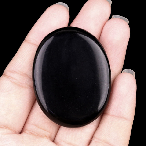 Natural Stone Oval Worry Thumb Stone Palm Relaxation Massage Pocket Stone Smooth Polished Oval Comfort Stone