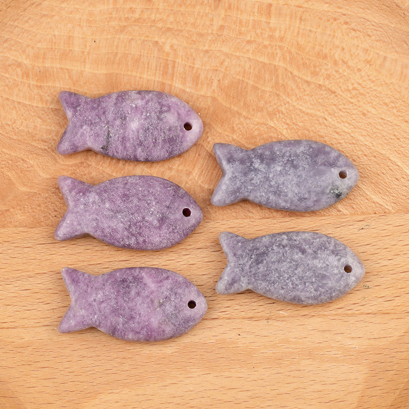 Natural Crystal Fish Pendant, Small Agate Animal Charm for DIY Necklace, Bag Charm, Keychain Accessory and Handmade Jewelry Making