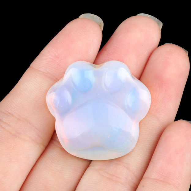 Natural Crystal Paw Figurine, Carved Cat Paw Bear Paw Stone Mini Desk Decor Gift, Polished Animal Palm Ornament and Cute Display Collectible