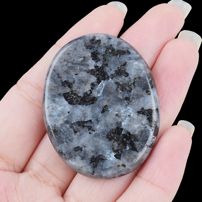 Natural Stone Oval Worry Thumb Stone Palm Relaxation Massage Pocket Stone Smooth Polished Oval Comfort Stone