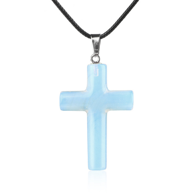 Natural Crystal Cross Pendant Necklace Spiritual Healing Pendant with Adjustable Cord for Meditation
