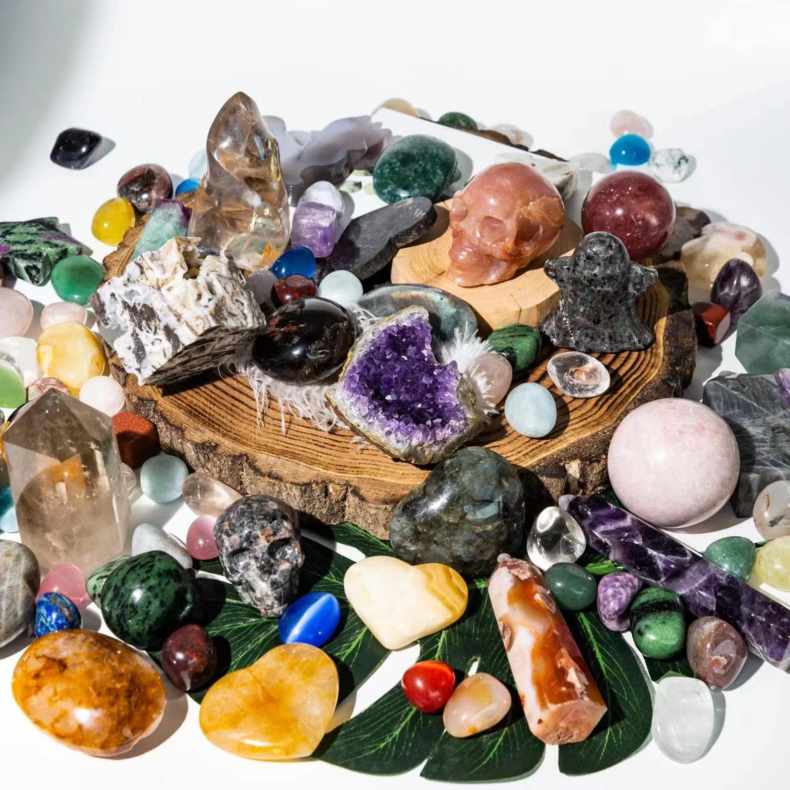 Crystal Carvings & Figurines