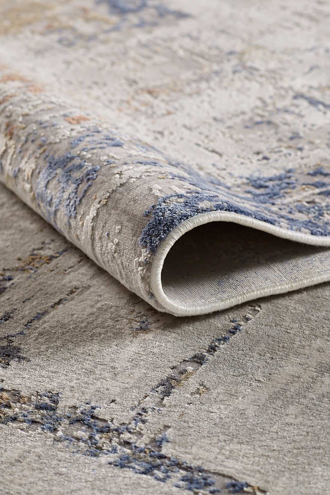 Deakin Rug