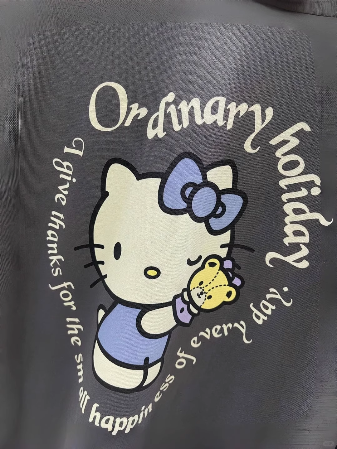 Blackpink Jisoo Inspired Hello Kitty T-Shirt